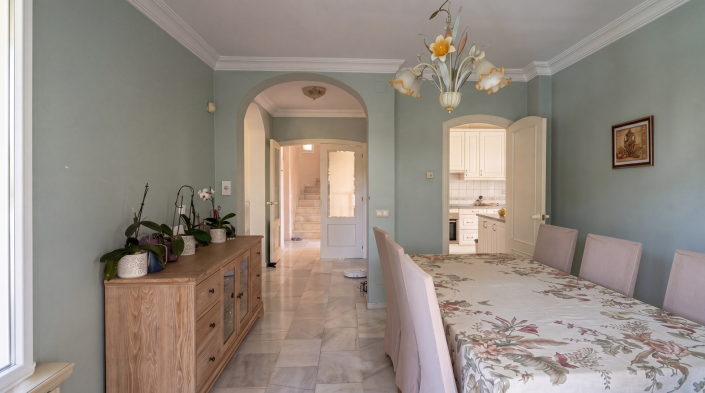 Image No.19-4 Bed House/Villa for sale