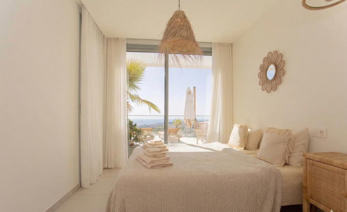 Image No.4-2 Bed Penthouse for sale