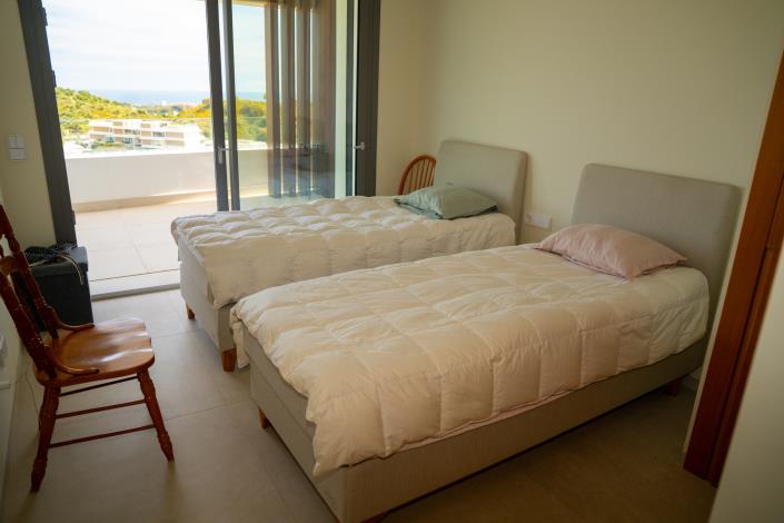 Image No.12-3 Bed Apartment for sale