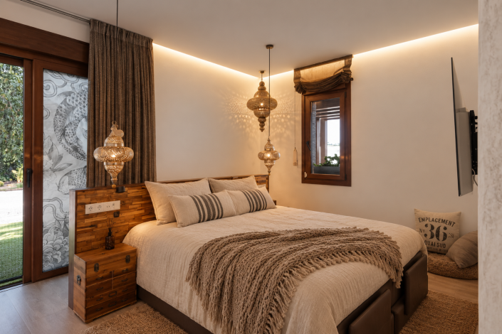 Image No.25-5 Bed Villa / Detached for sale