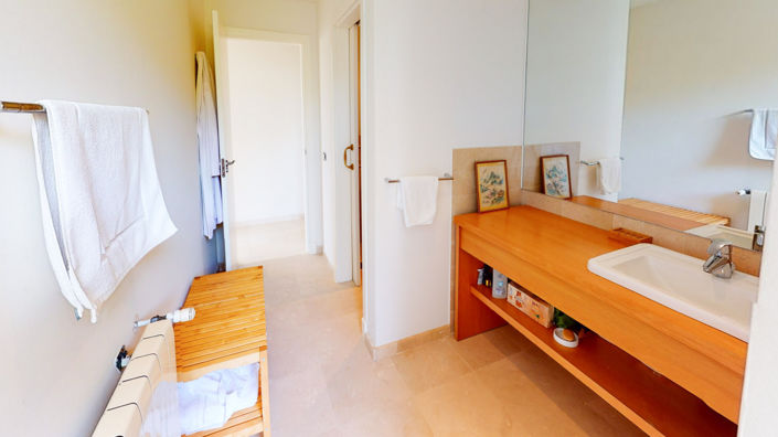 Image No.26-7 Bed Villa for sale