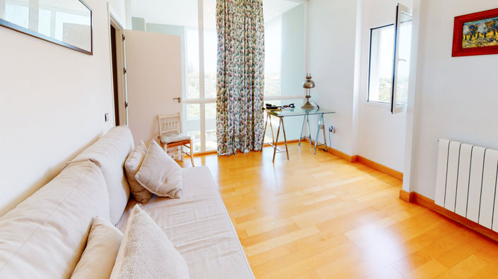 Image No.28-7 Bed Villa for sale