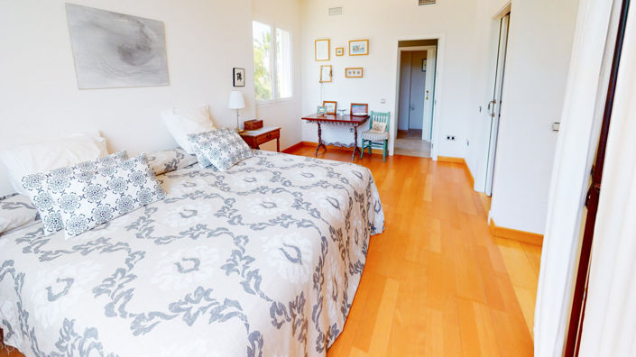 Image No.29-7 Bed Villa for sale