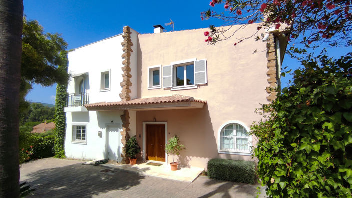 Image No.33-7 Bed Villa for sale