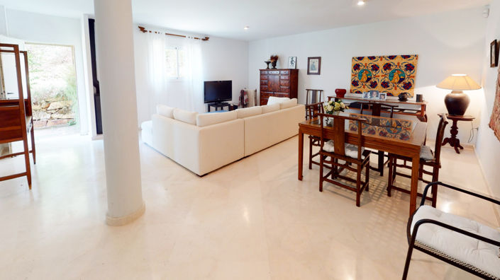 Image No.6-7 Bed Villa for sale