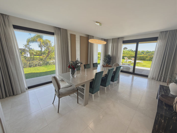 Image No.8-4 Bed Apartment for sale