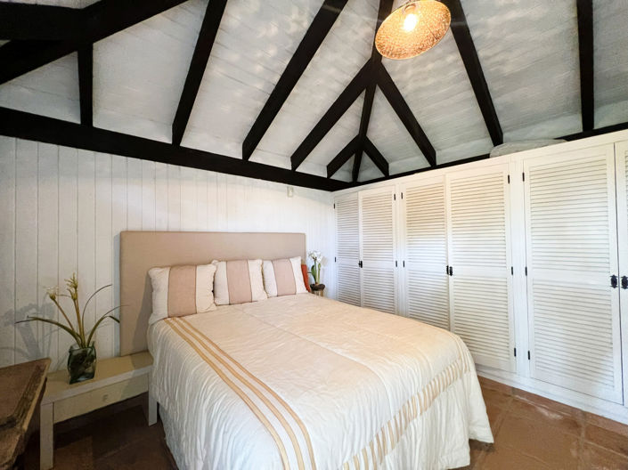 Image No.13-6 Bed Villa for sale