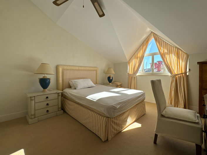 Image No.20-4 Bed Penthouse for sale