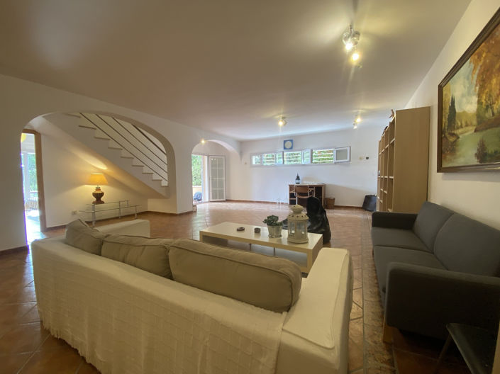 Image No.17-5 Bed Villa for sale