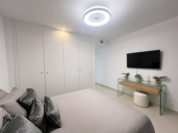 Image No.12-3 Bed Apartment for sale