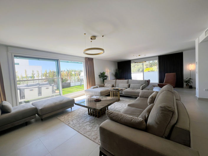 Image No.3-3 Bed Apartment for sale