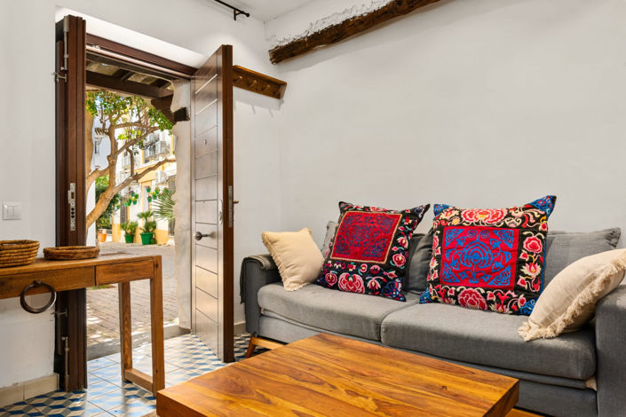 Image No.25-2 Bed House for sale