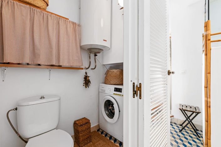 Image No.7-2 Bed House for sale