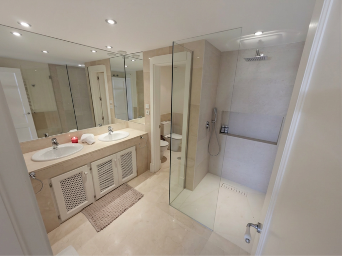 Image No.5-2 Bed Apartment for sale