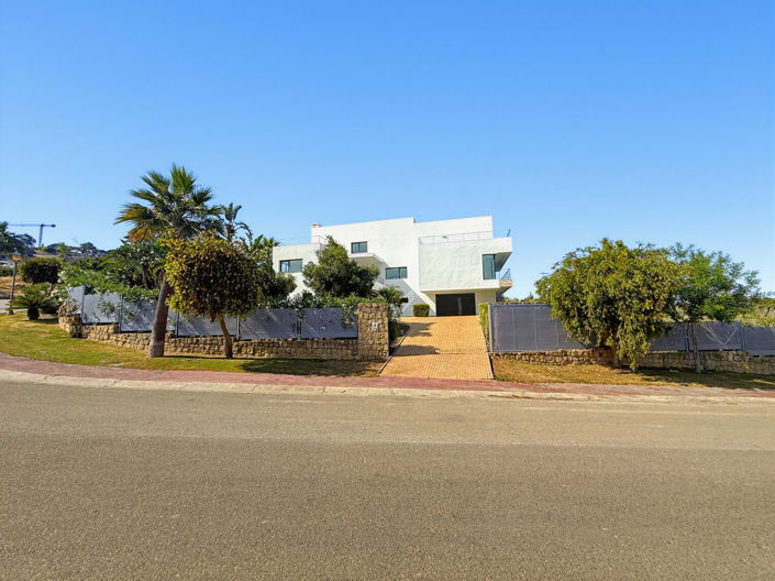 Image No.17-6 Bed Villa for sale