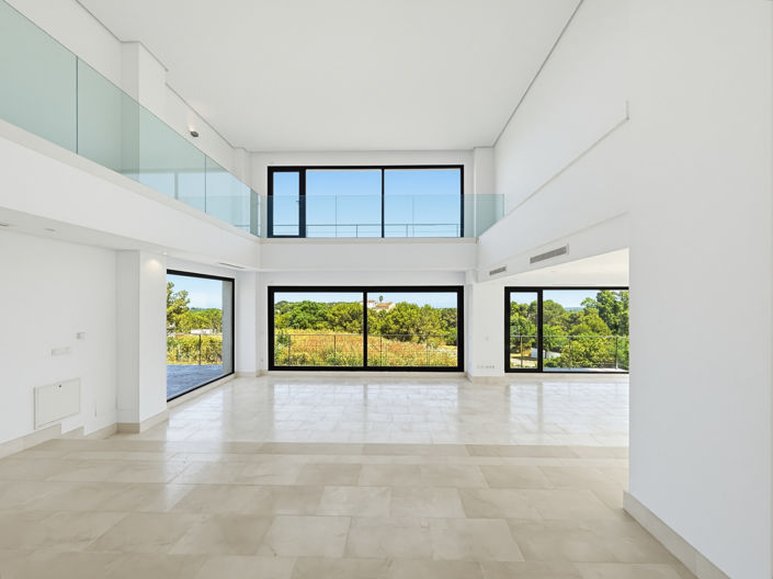 Image No.21-6 Bed Villa for sale