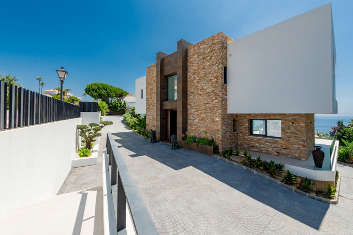 Image No.4-4 Bed Villa for sale