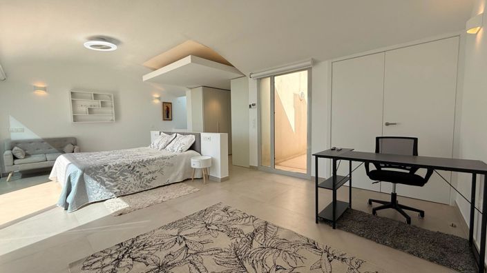 Image No.31-3 Bed Penthouse for sale