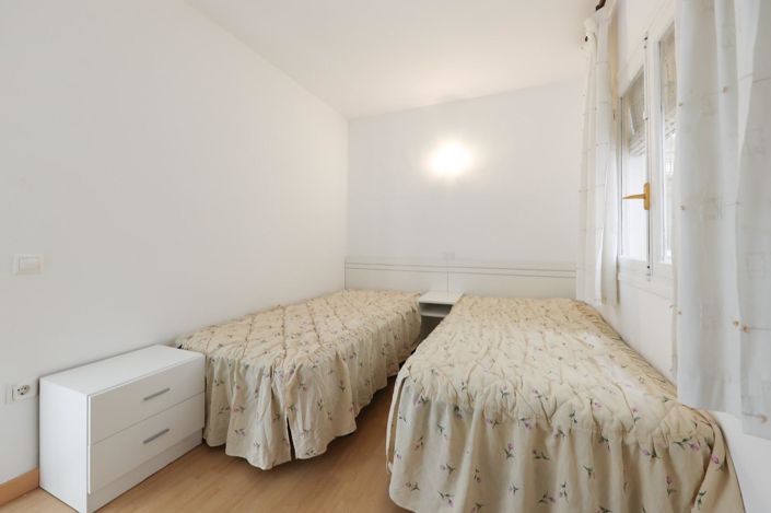 Image No.10-2 Bed Apartment for sale