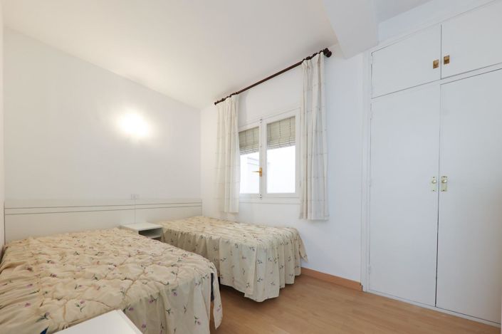 Image No.11-2 Bed Apartment for sale