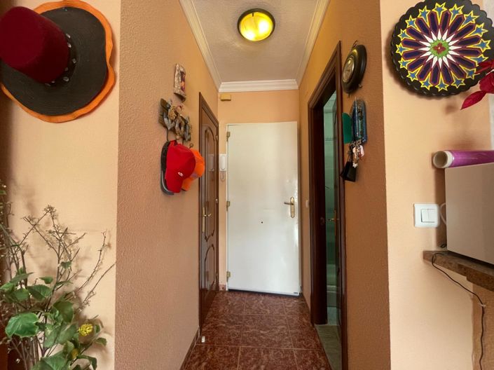 Image No.18-2 Bed Apartment for sale