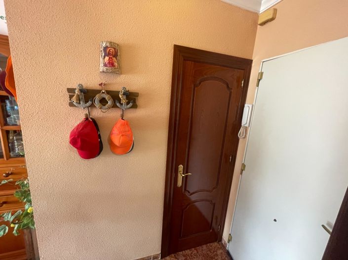 Image No.19-2 Bed Apartment for sale