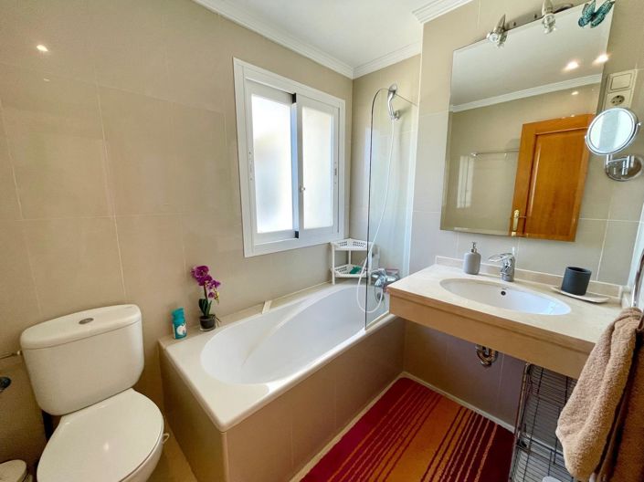 Image No.29-3 Bed Penthouse for sale