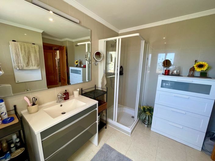 Image No.41-3 Bed Penthouse for sale