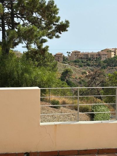 Image No.24-2 Bed Apartment for sale