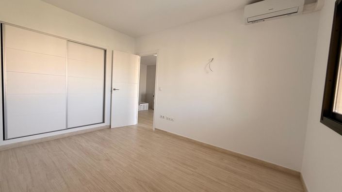 Image No.18-1 Bed Apartment for sale