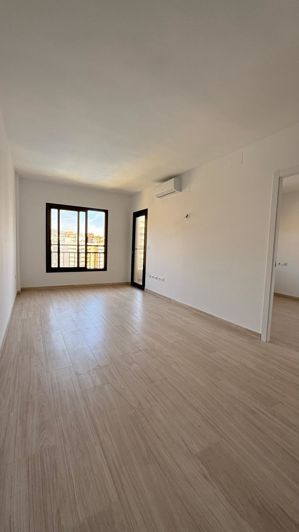 Image No.31-1 Bed Apartment for sale