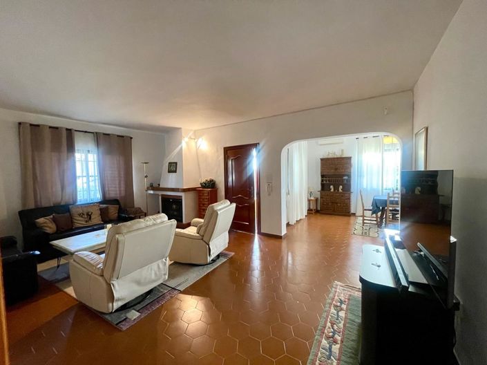 Image No.13-3 Bed Villa for sale