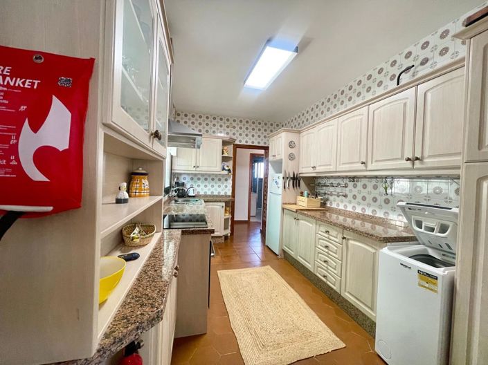 Image No.19-3 Bed Villa for sale