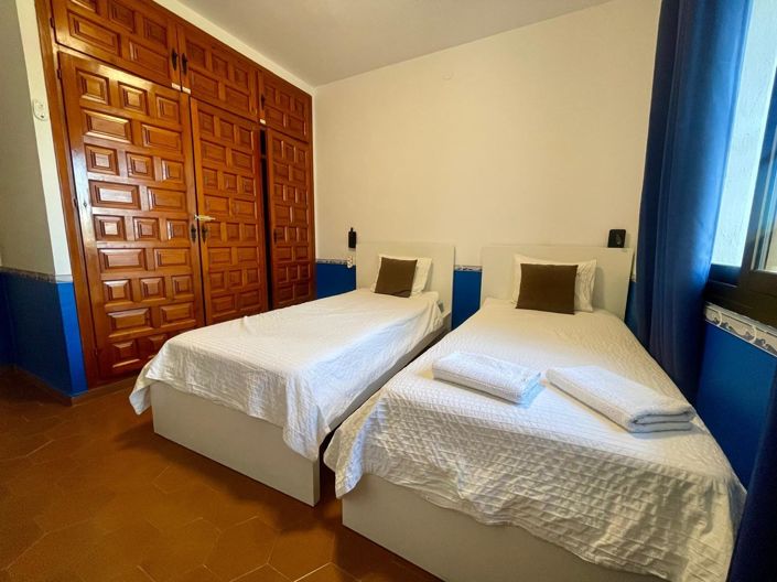 Image No.28-3 Bed Villa for sale