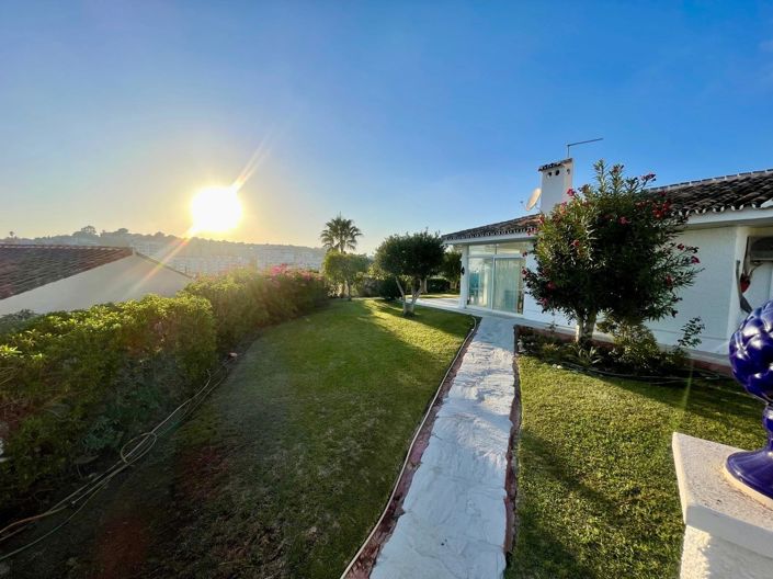 Image No.36-3 Bed Villa for sale