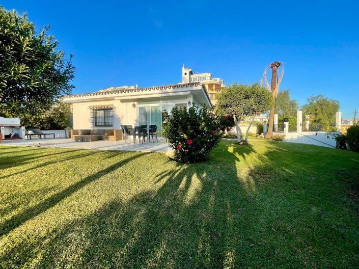 Image No.5-3 Bed Villa for sale