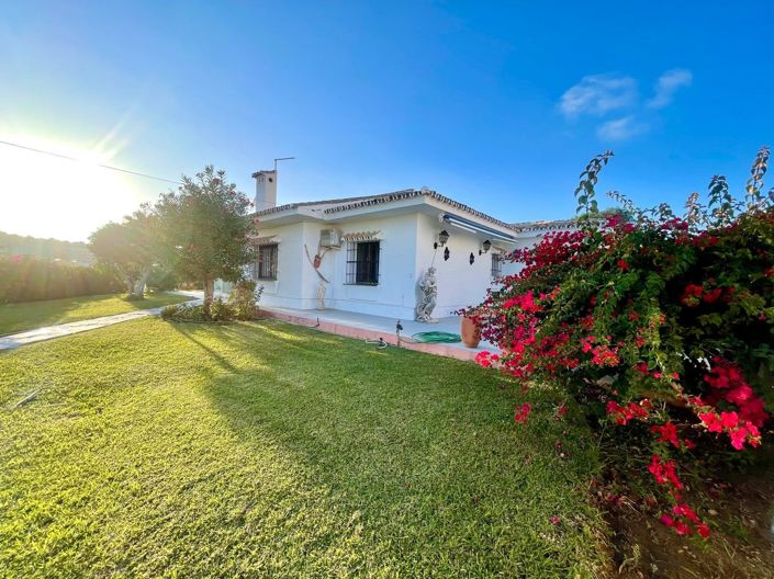 Image No.9-3 Bed Villa for sale
