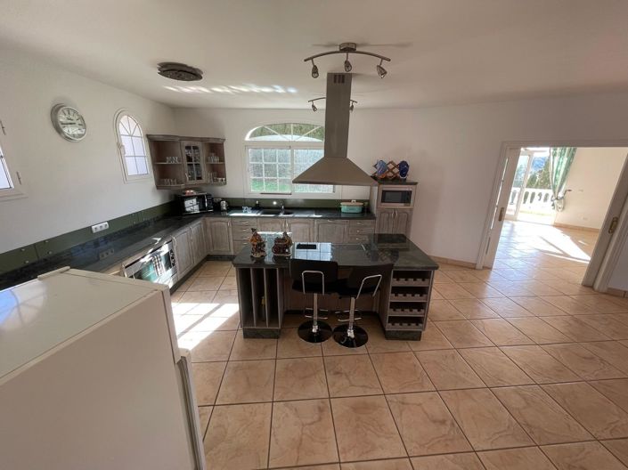 Image No.17-5 Bed Villa for sale