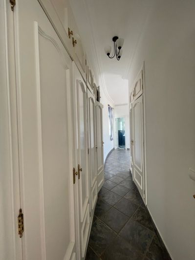 Image No.37-5 Bed Villa for sale