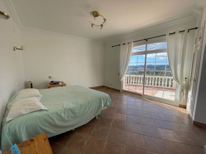 Image No.40-5 Bed Villa for sale