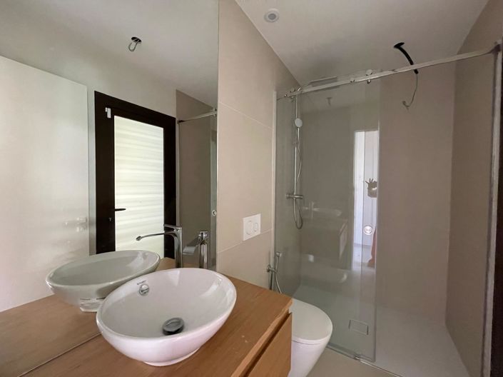 Image No.24-2 Bed Apartment for sale