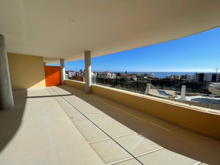 Image No.28-2 Bed Apartment for sale