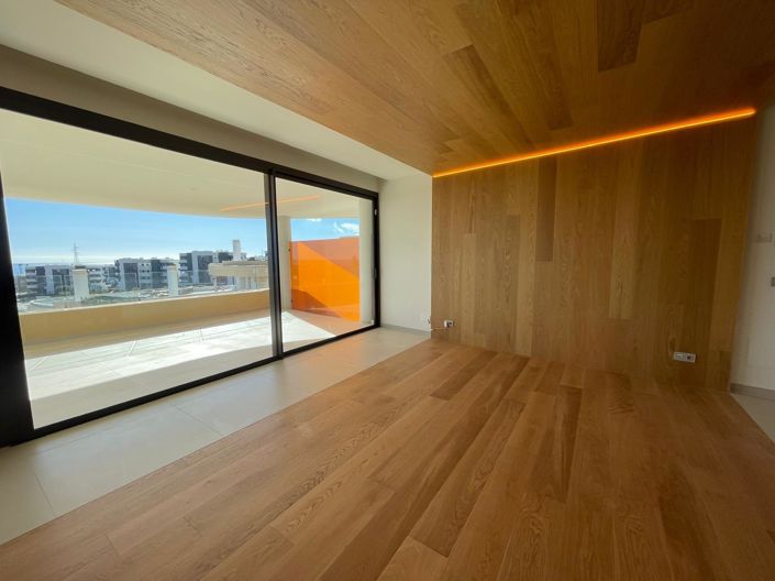 Image No.45-2 Bed Apartment for sale