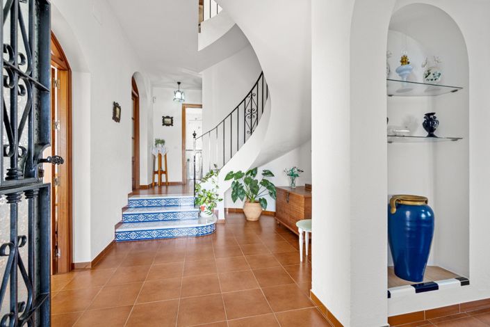 Image No.21-5 Bed Villa for sale