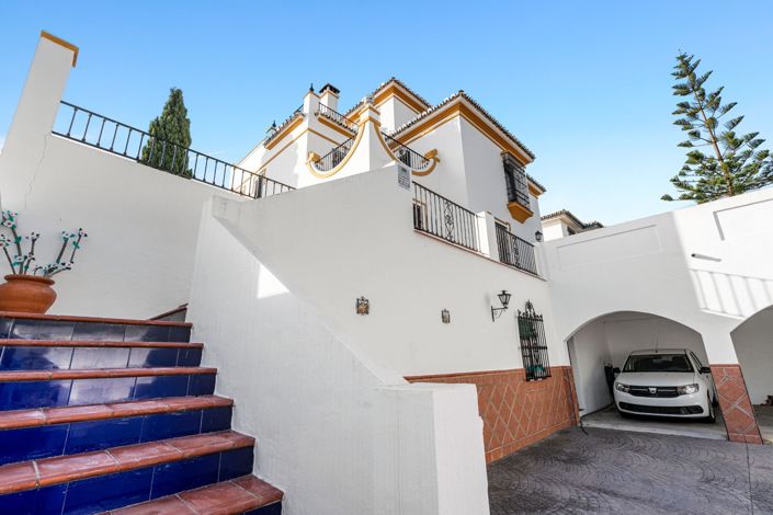 Image No.35-5 Bed Villa for sale