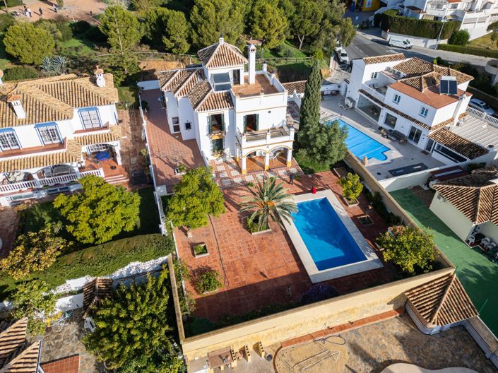 Image No.41-5 Bed Villa for sale