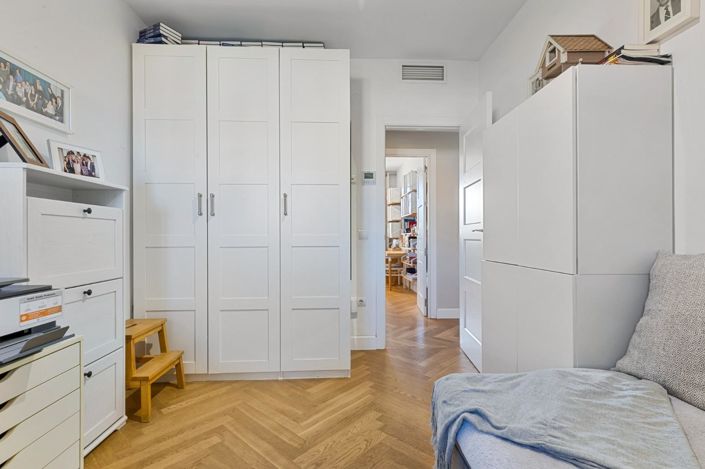 Image No.26-4 Bed Penthouse for sale