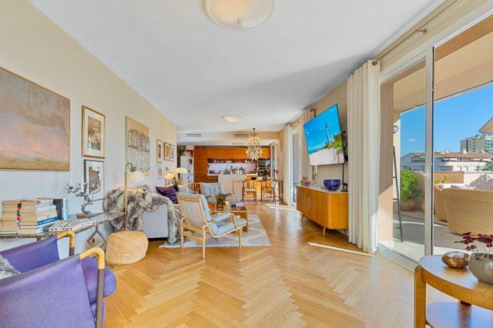 Image No.6-4 Bed Penthouse for sale