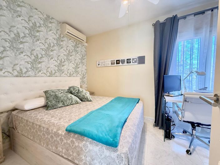 Image No.20-2 Bed Semi-Detached for sale