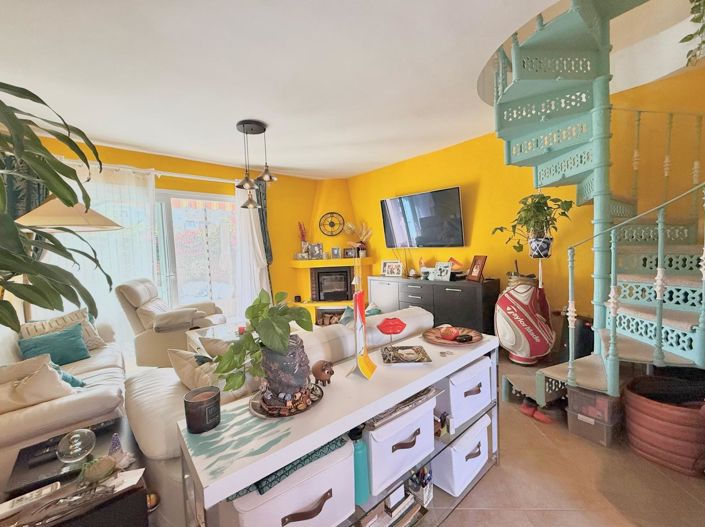 Image No.8-2 Bed Semi-Detached for sale